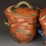 Front Avenue Pottery Handmade Soup Tureen Dragonfly Green Backside